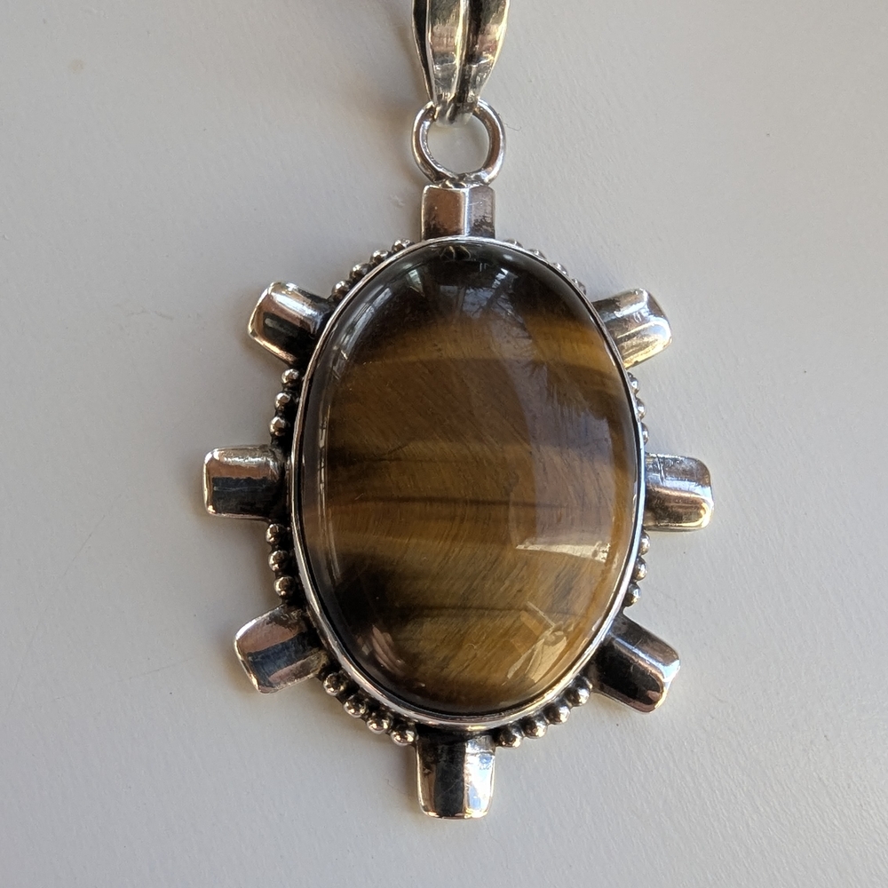 Tigers Eye 925 Sterling Silver Pendant Necklace